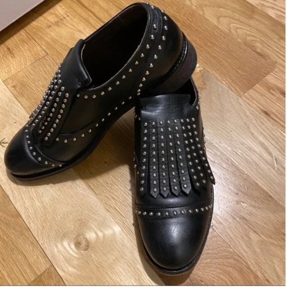 Boemos Black Silver Leather Studs Kiltie Oxfords - Picture 2 of 7